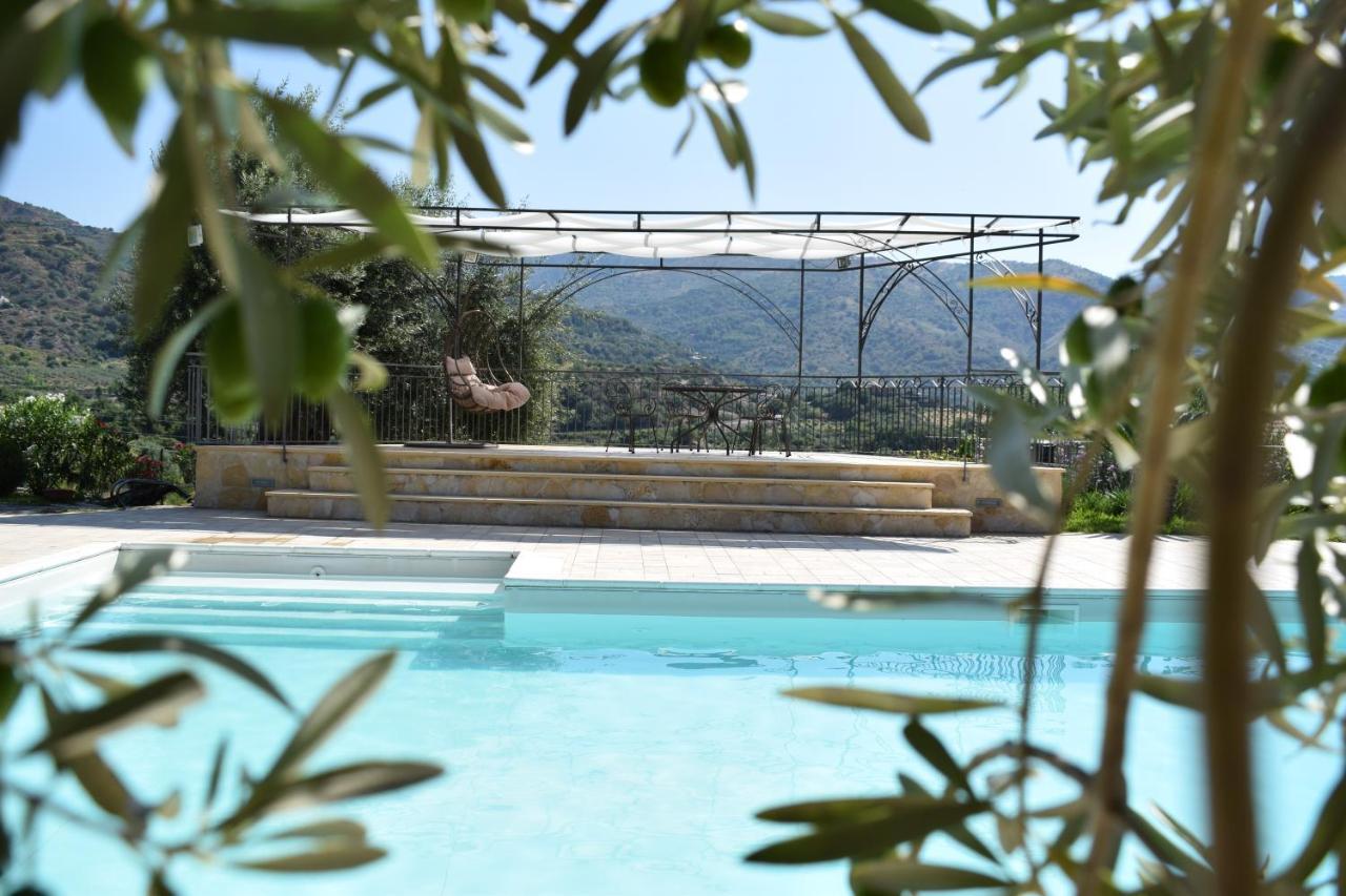 Taormina Villa Ibiscus Alcantara Gaggi المظهر الخارجي الصورة